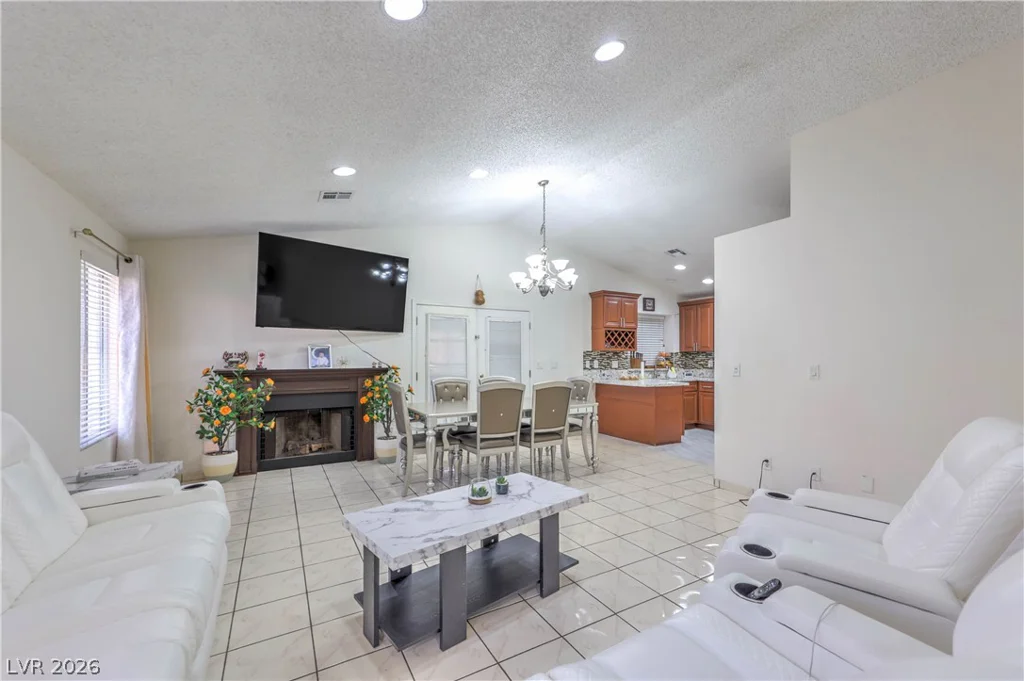 4210 Sunrise, Las Vegas, NV 89110