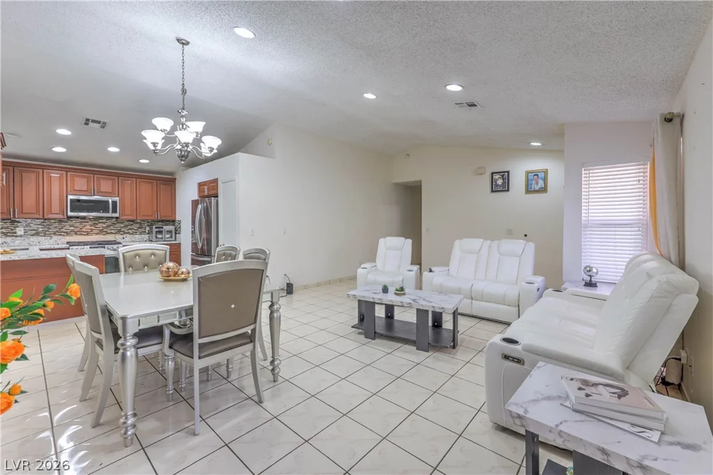 4210 Sunrise, Las Vegas, NV 89110