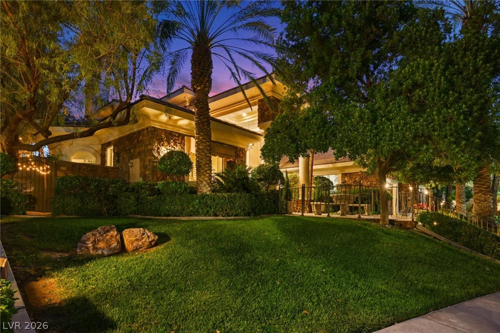 2009 Redbird, Las Vegas, NV 89134