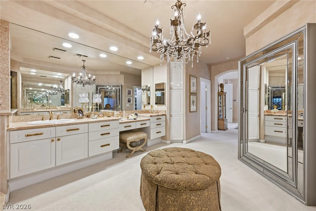 2009 Redbird, Las Vegas, NV 89134