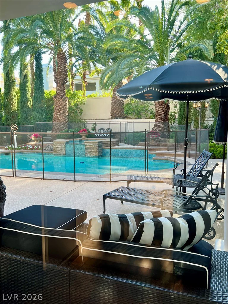 2009 Redbird, Las Vegas, NV 89134