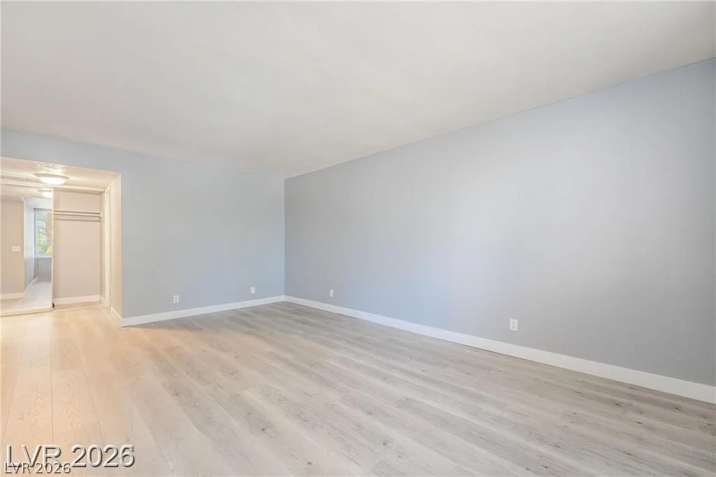 205 Harmon, Las Vegas, NV 89169