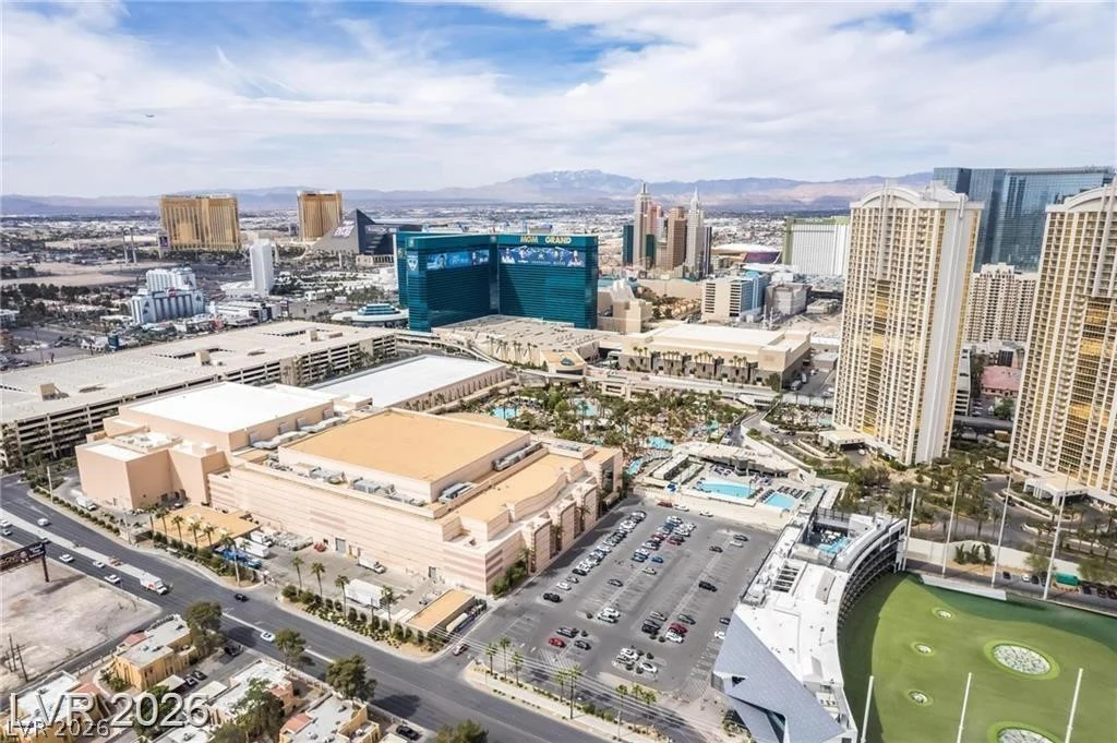 205 Harmon, Las Vegas, NV 89169