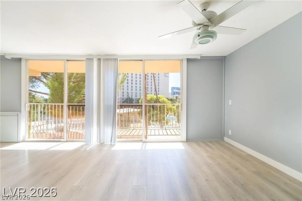 205 Harmon, Las Vegas, NV 89169