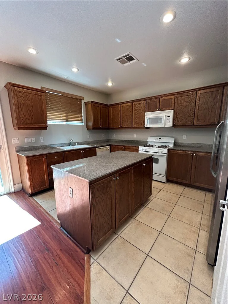 9781 Marcelline, Las Vegas, NV 89148
