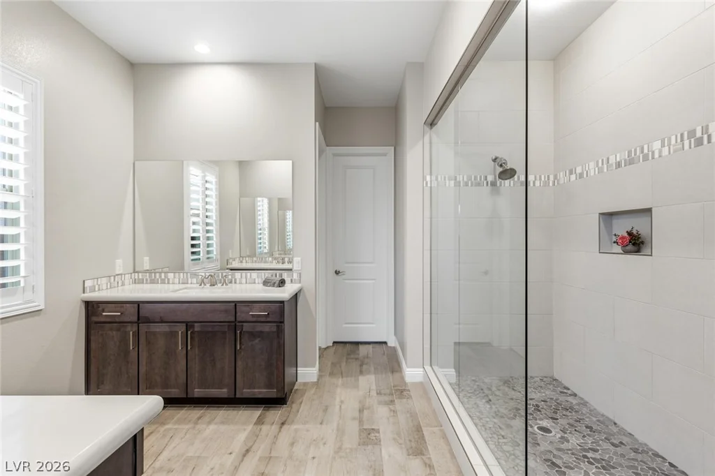 6092 Willow Rock, Las Vegas, NV 89135