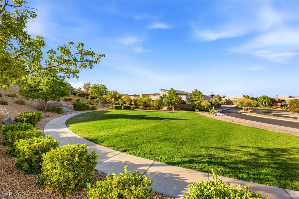6092 Willow Rock, Las Vegas, NV 89135