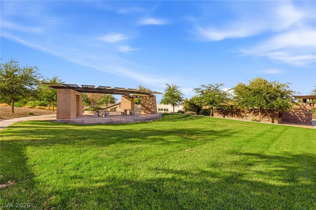 6092 Willow Rock, Las Vegas, NV 89135