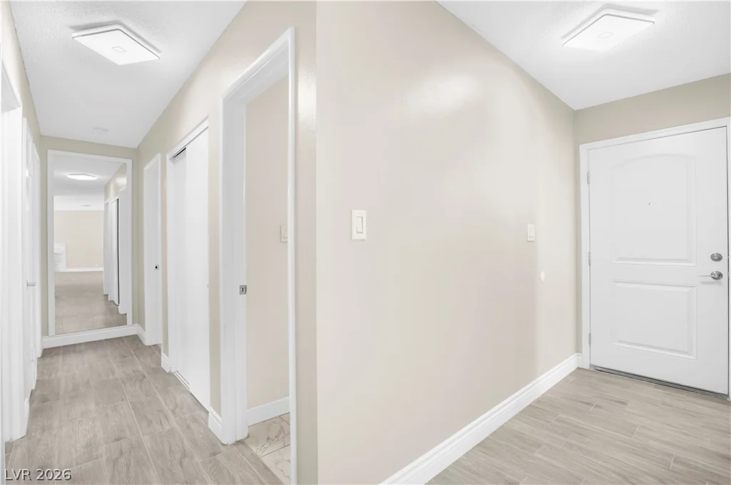 213 Shadow, Las Vegas, NV 89106