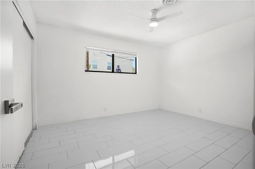 213 Shadow, Las Vegas, NV 89106