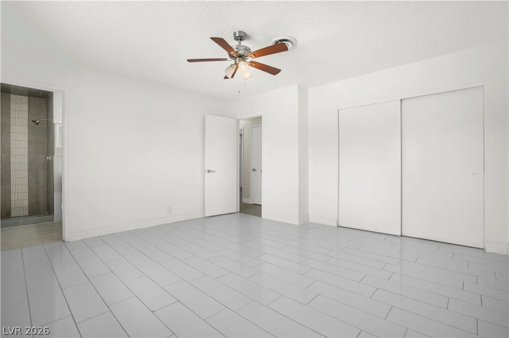 213 Shadow, Las Vegas, NV 89106