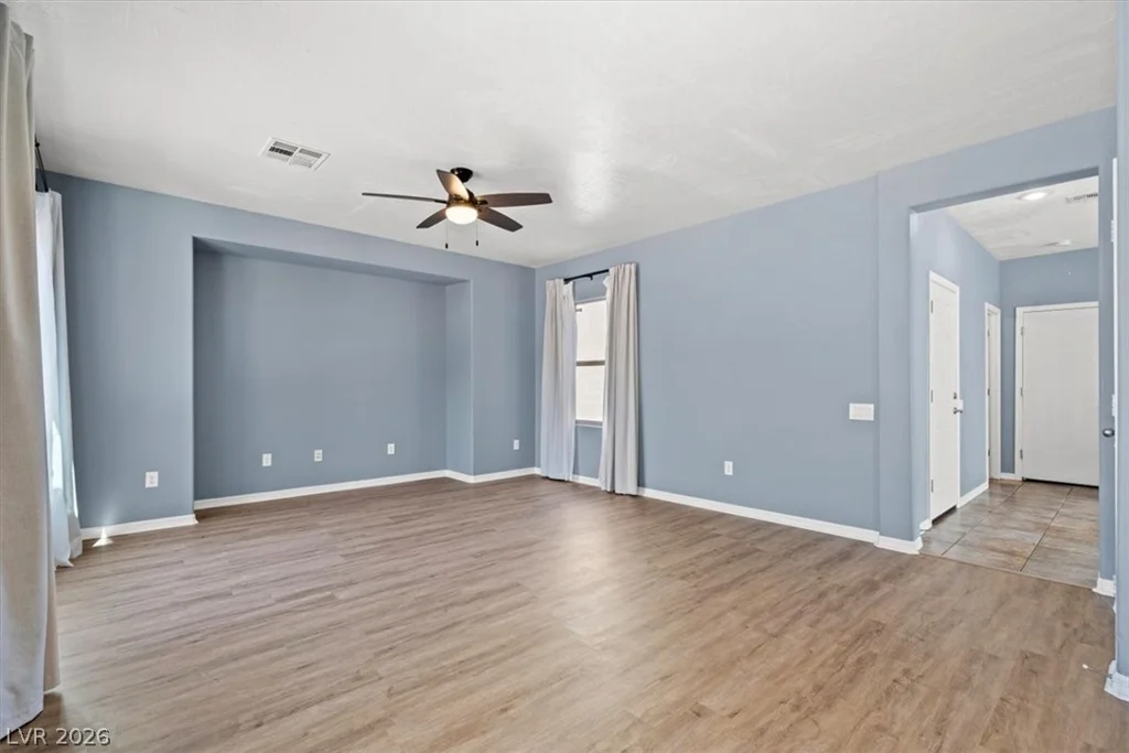 4345 Galapagos, North Las Vegas, NV 89084