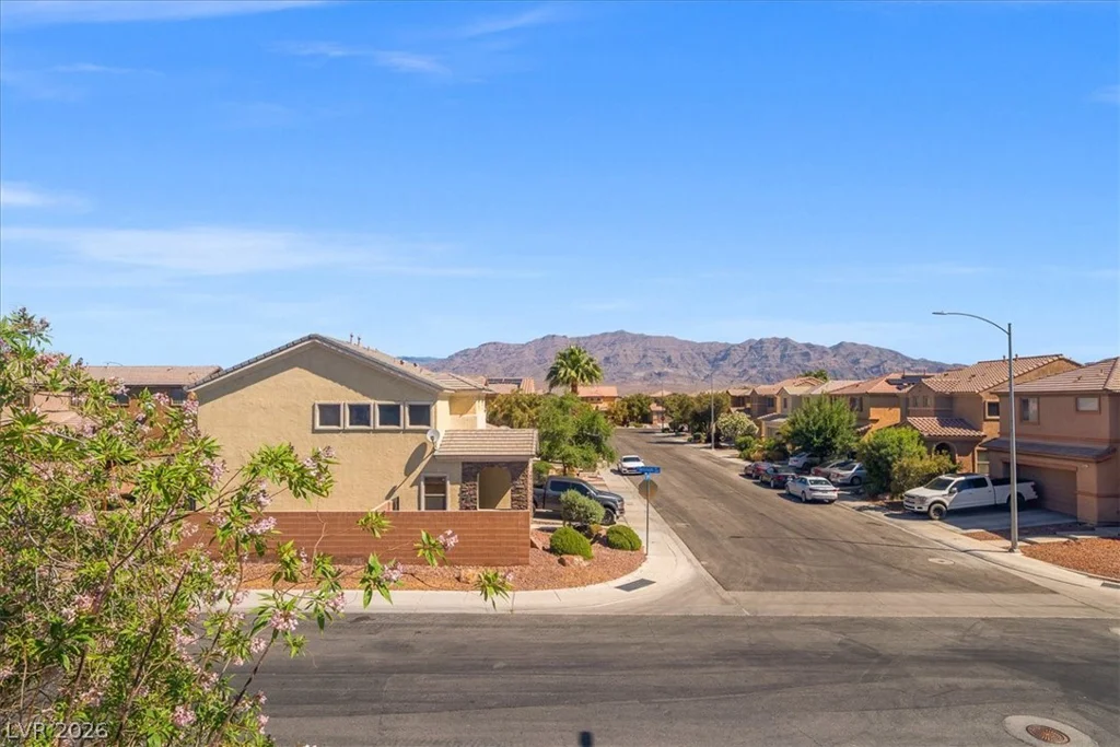 4345 Galapagos, North Las Vegas, NV 89084