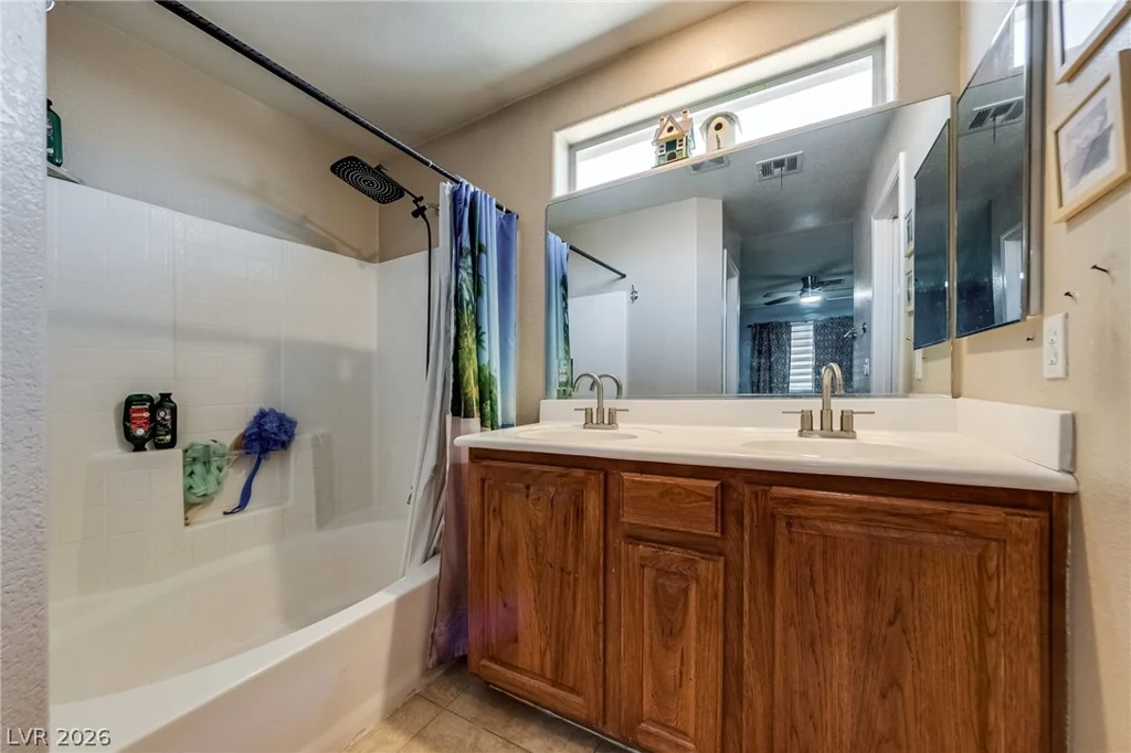 8166 Royal Lilly, Las Vegas, NV 89139