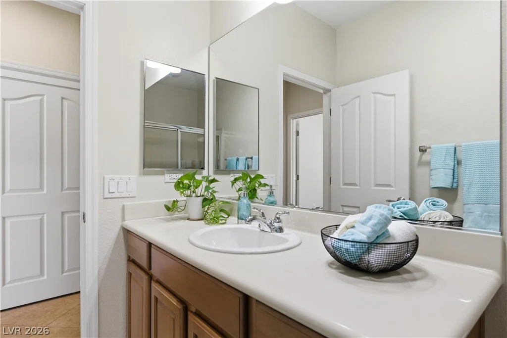 2325 Orangeburg, Henderson, NV 89044