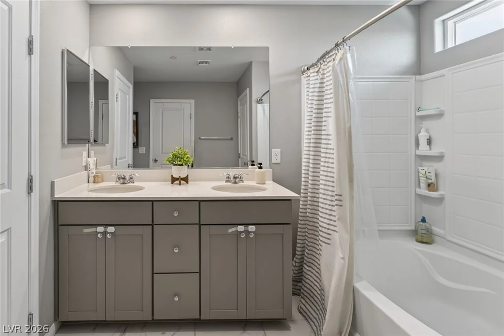 5414 Pico Viejo, Las Vegas, NV 89166