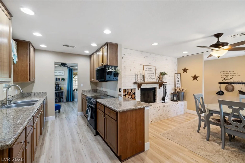 9010 Buffalo, Las Vegas, NV 89113