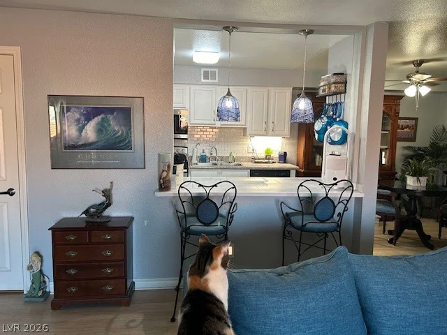2451 Rainbow, Las Vegas, NV 89108