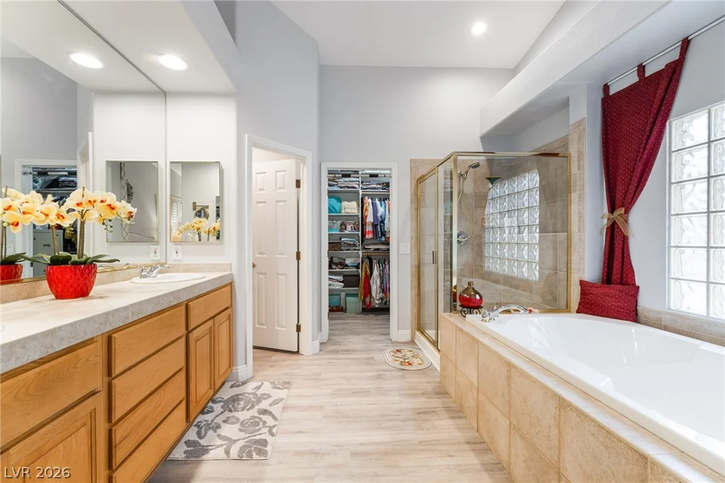 3991 Camelot Cove, Las Vegas, NV 89147