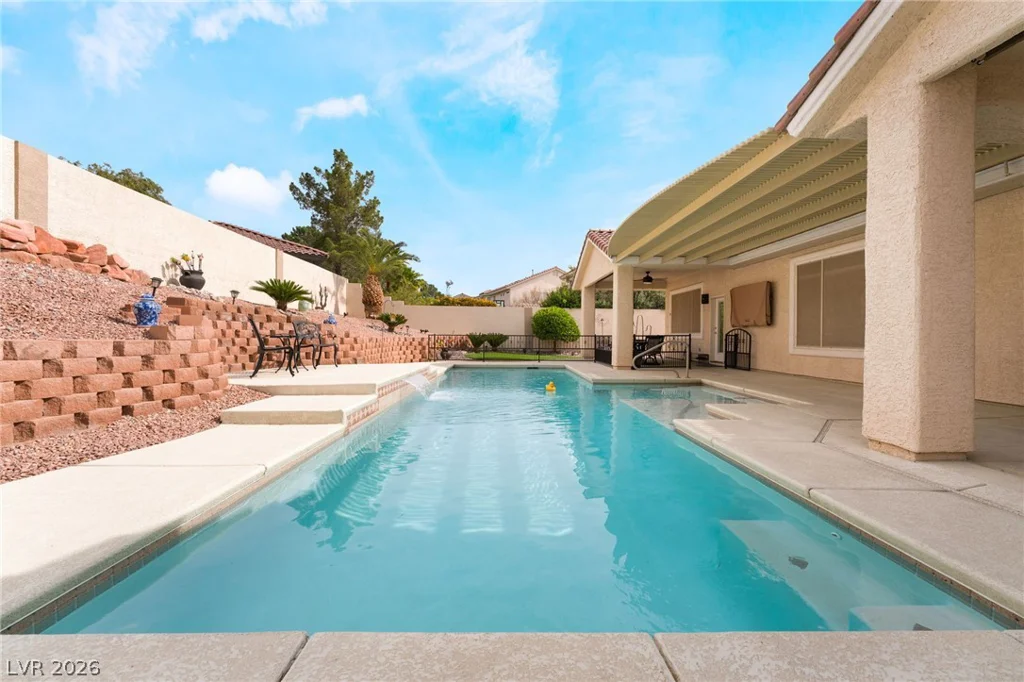 3991 Camelot Cove, Las Vegas, NV 89147