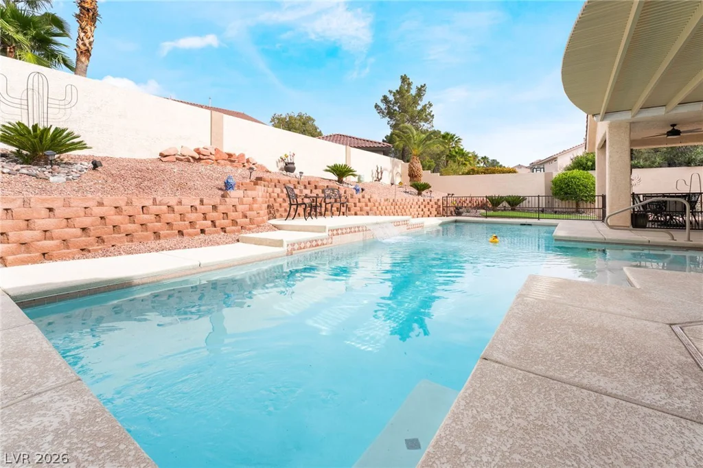 3991 Camelot Cove, Las Vegas, NV 89147