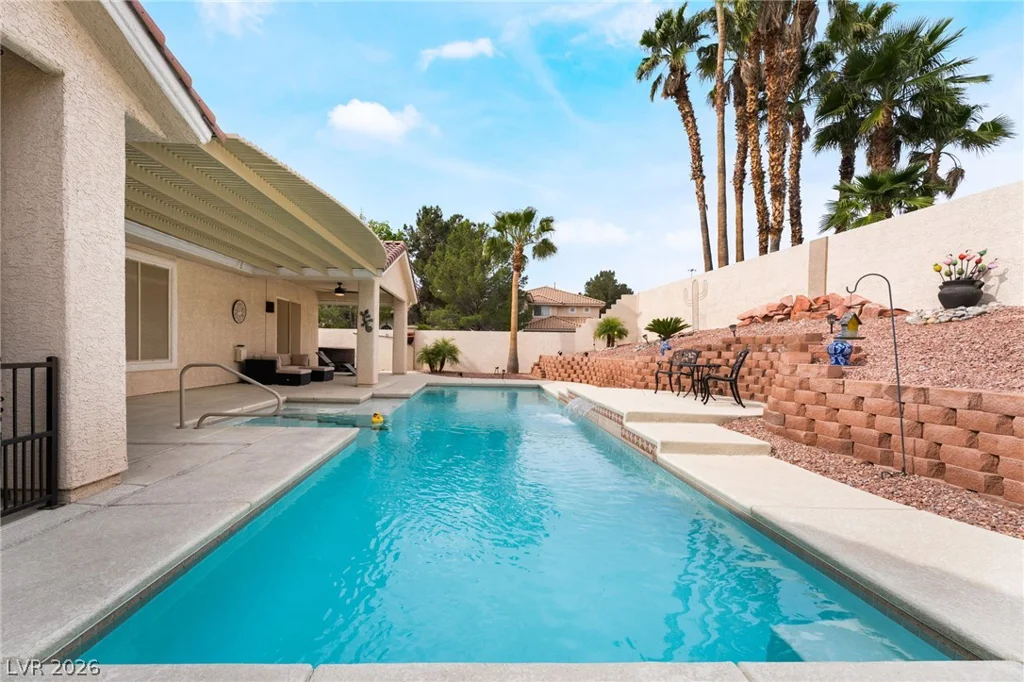 3991 Camelot Cove, Las Vegas, NV 89147