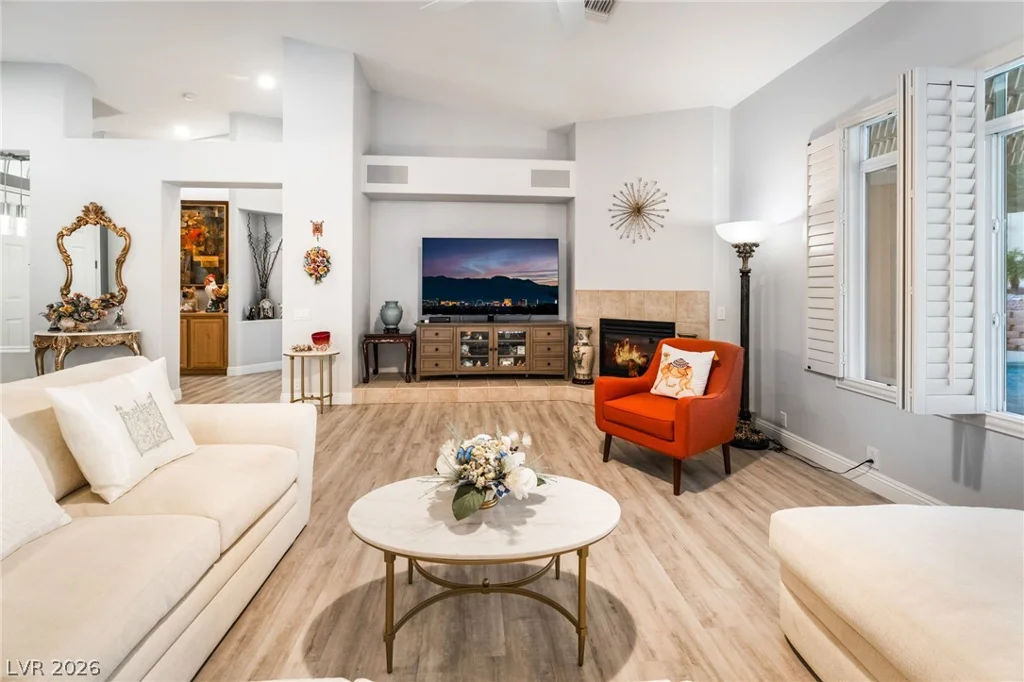 3991 Camelot Cove, Las Vegas, NV 89147