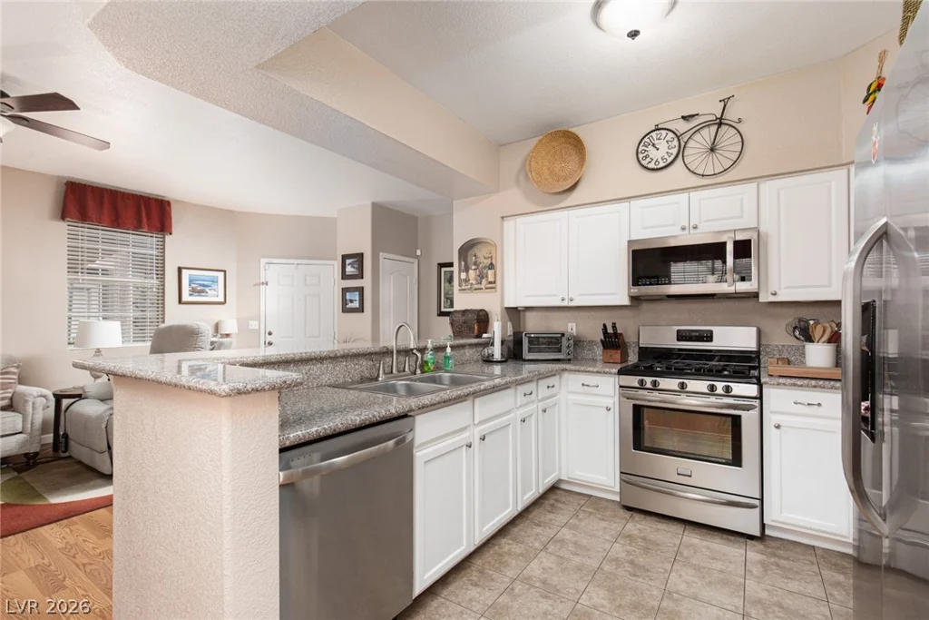 1508 Truett, Las Vegas, NV 89128