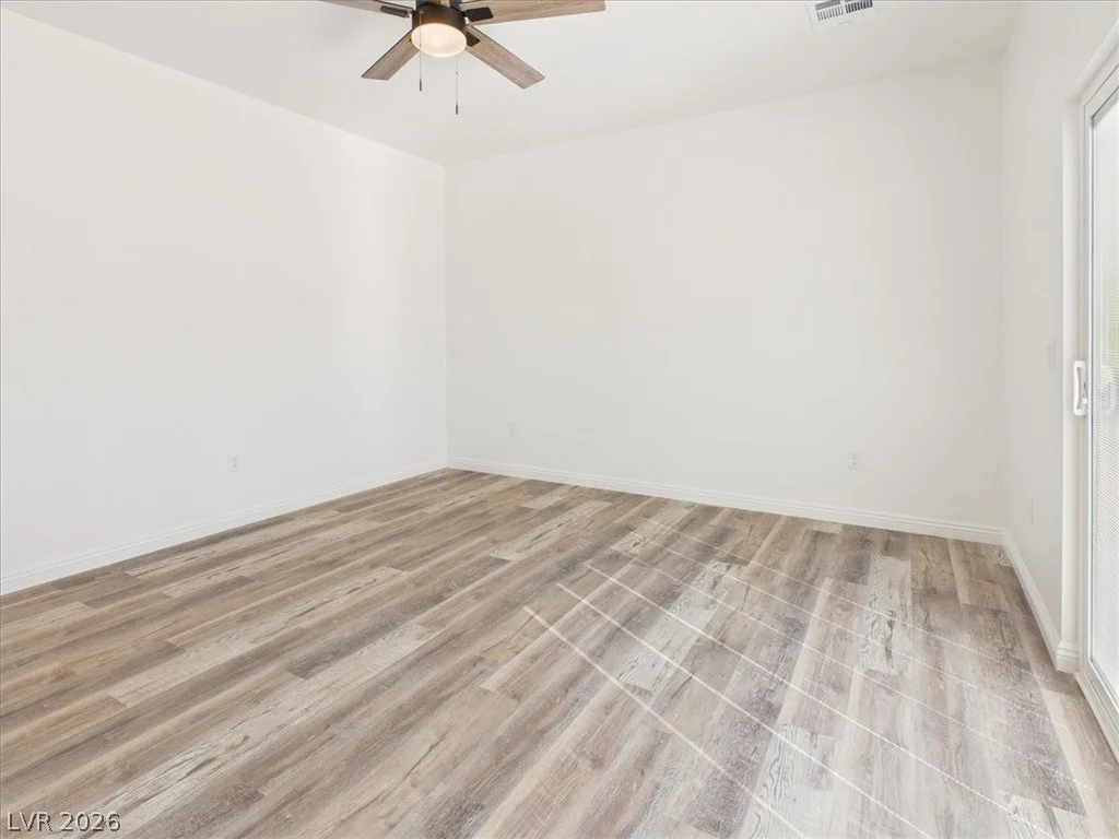 931 Lone Pine, Pahrump, NV 89048