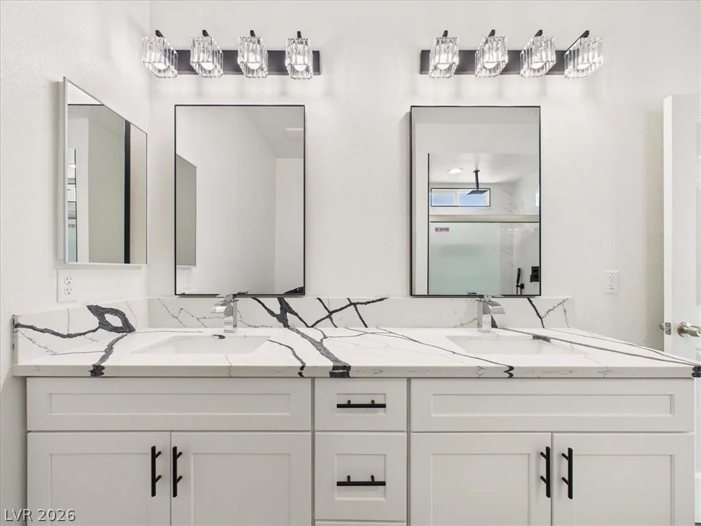 931 Lone Pine, Pahrump, NV 89048