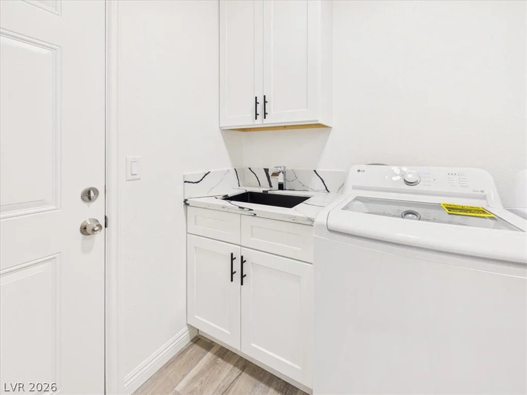 931 Lone Pine, Pahrump, NV 89048