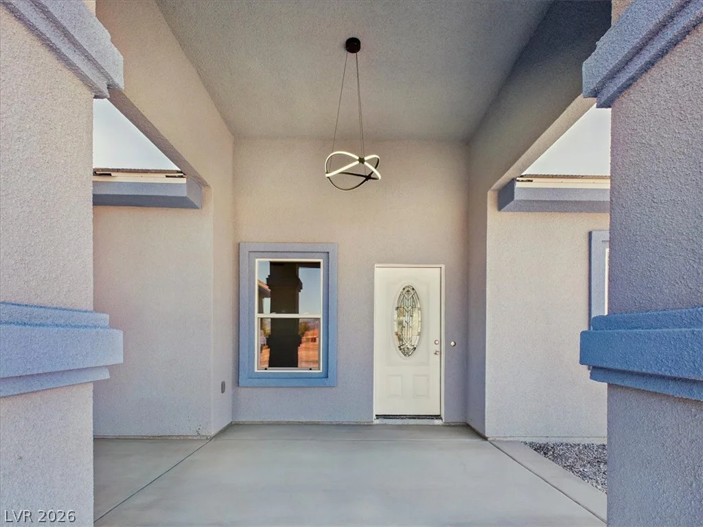 931 Lone Pine, Pahrump, NV 89048