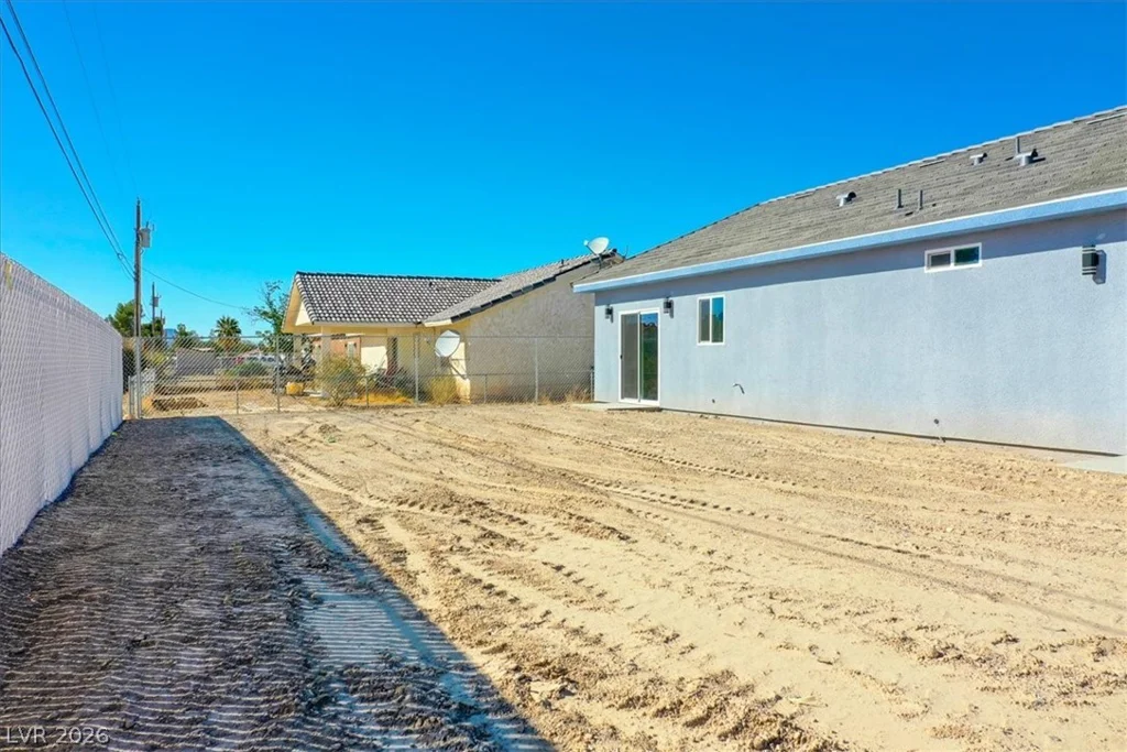 931 Lone Pine, Pahrump, NV 89048