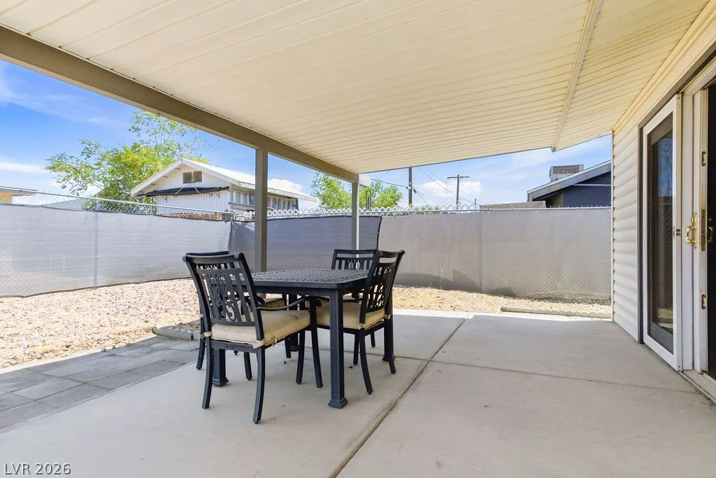 4216 Esmeralda, Las Vegas, NV 89102