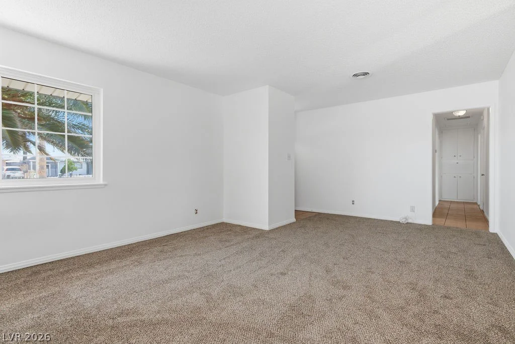 4216 Esmeralda, Las Vegas, NV 89102