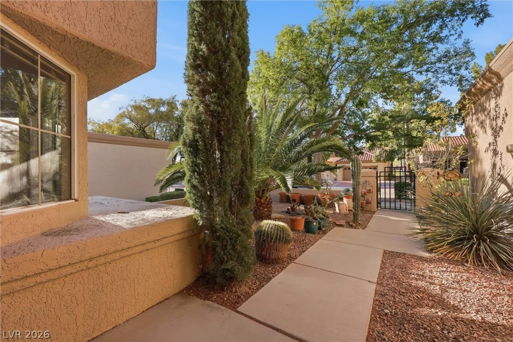 9532 Eagle Valley, Las Vegas, NV 89134
