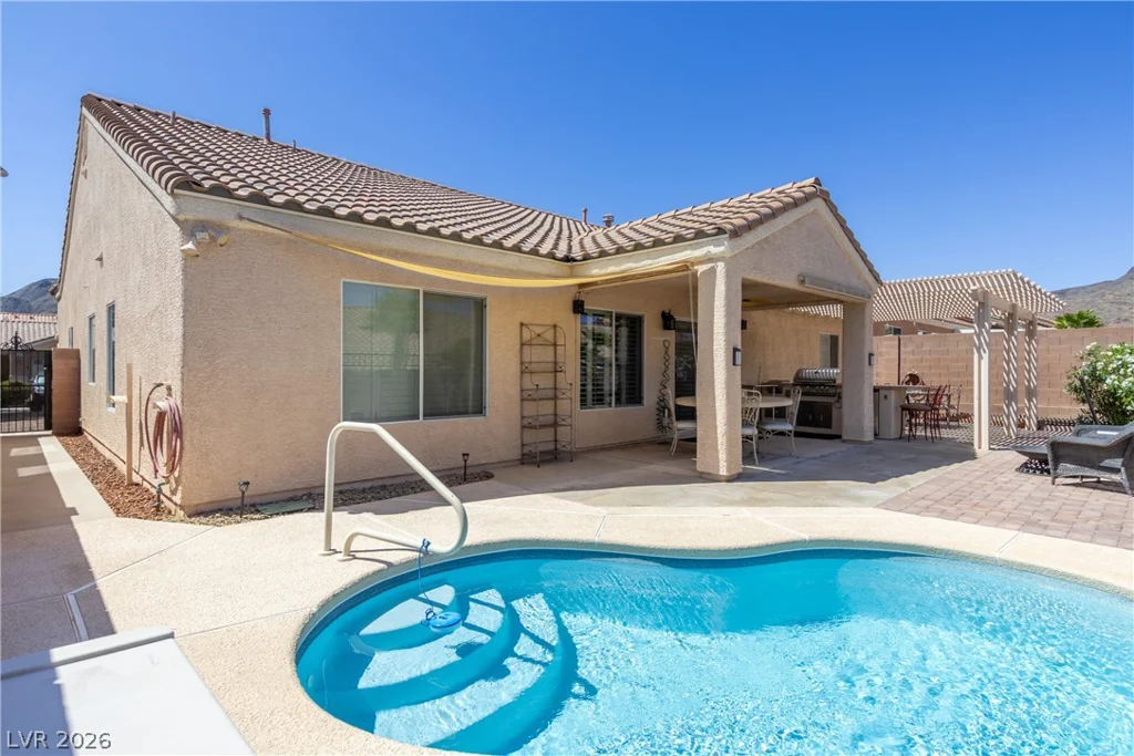 176 Ridge Crossing, Henderson, NV 89002