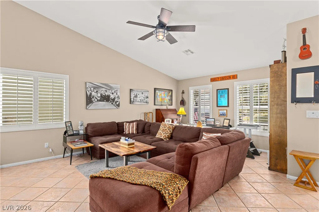 176 Ridge Crossing, Henderson, NV 89002