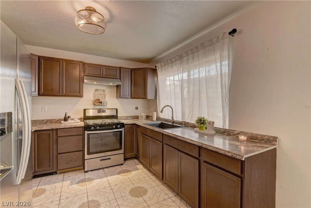 2964 Liberty, Las Vegas, NV 89121