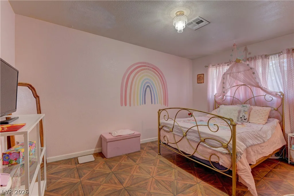 2964 Liberty, Las Vegas, NV 89121