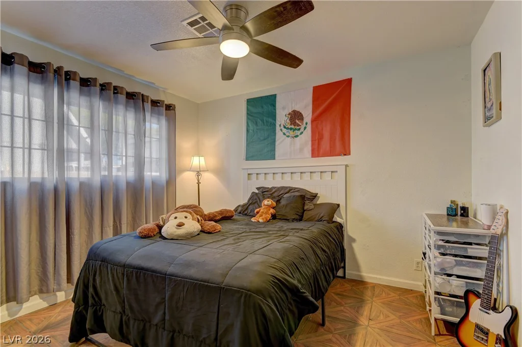 2964 Liberty, Las Vegas, NV 89121