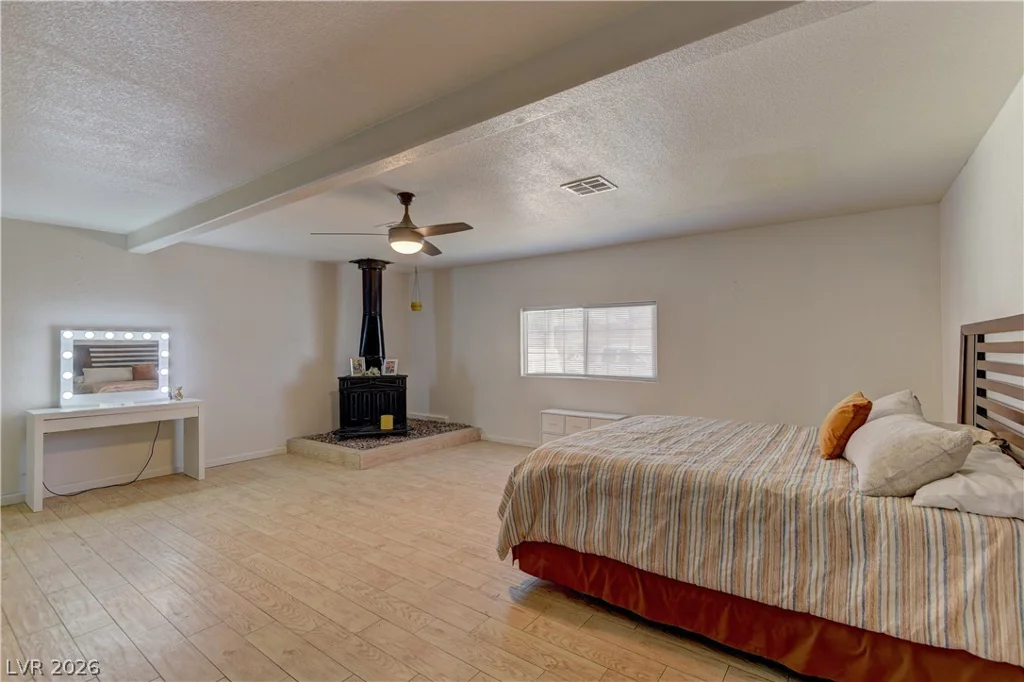2964 Liberty, Las Vegas, NV 89121