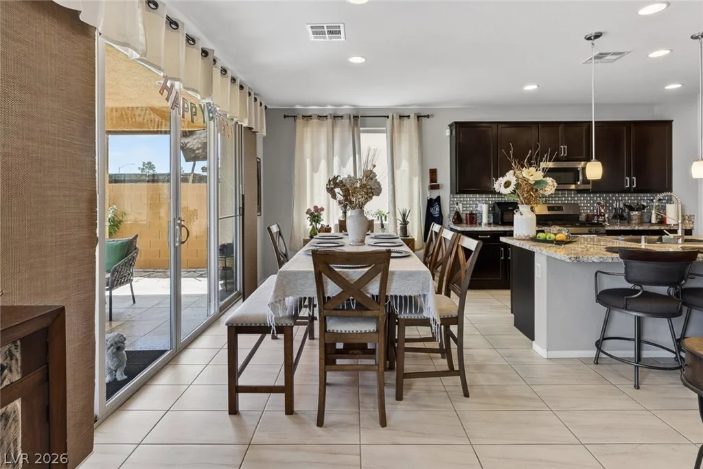 6544 Towerstone, North Las Vegas, NV 89084