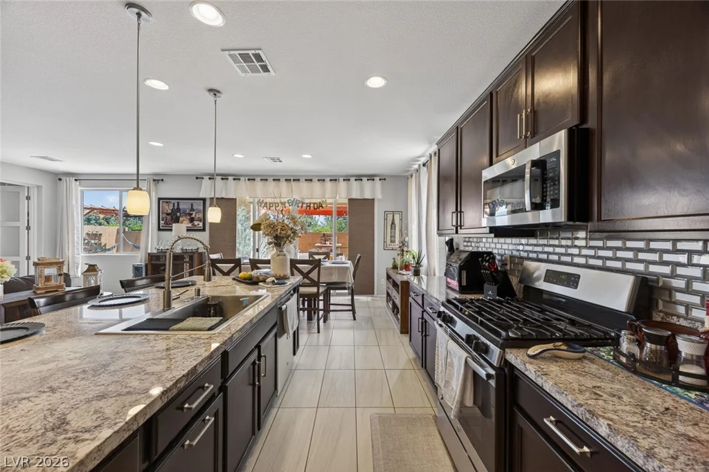 6544 Towerstone, North Las Vegas, NV 89084