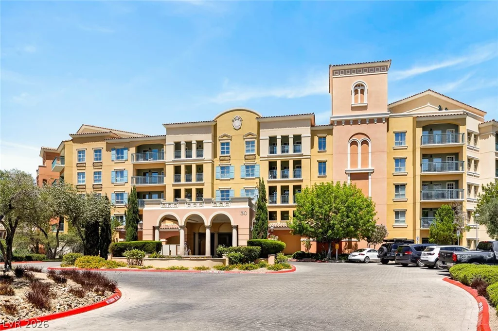 30 Strada Di Villaggio, Henderson, NV 89011