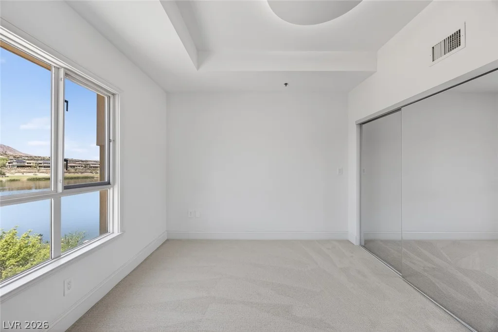 30 Strada Di Villaggio, Henderson, NV 89011