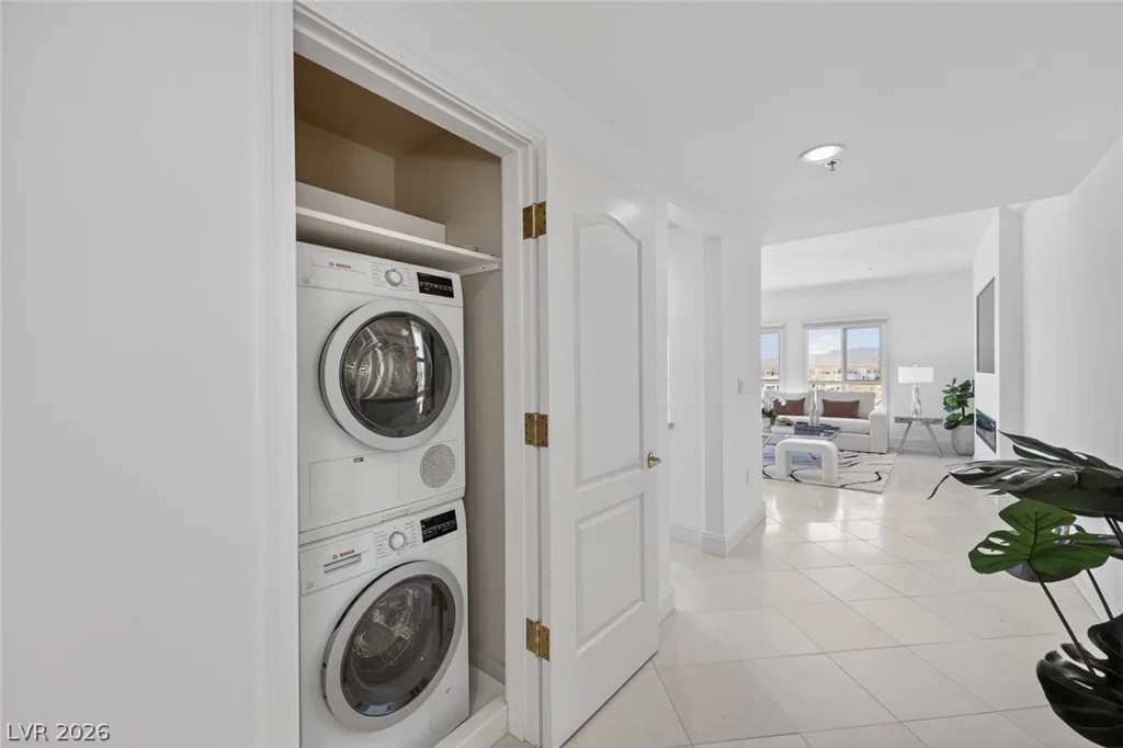 30 Strada Di Villaggio, Henderson, NV 89011