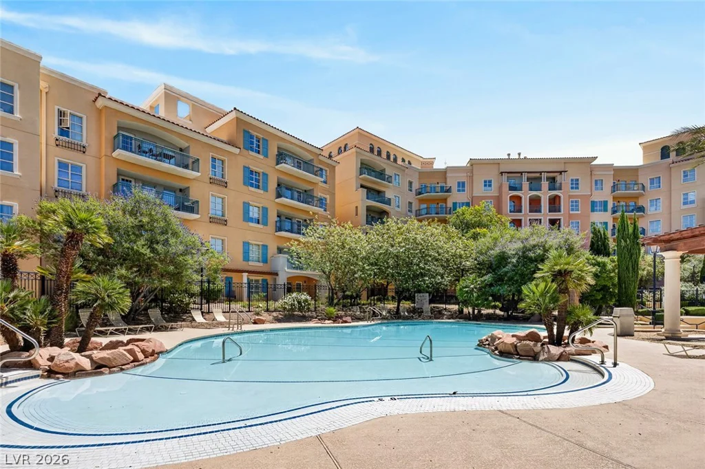 30 Strada Di Villaggio, Henderson, NV 89011