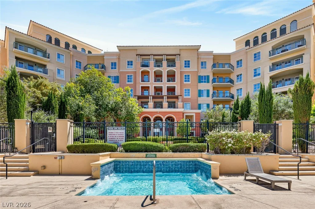 30 Strada Di Villaggio, Henderson, NV 89011