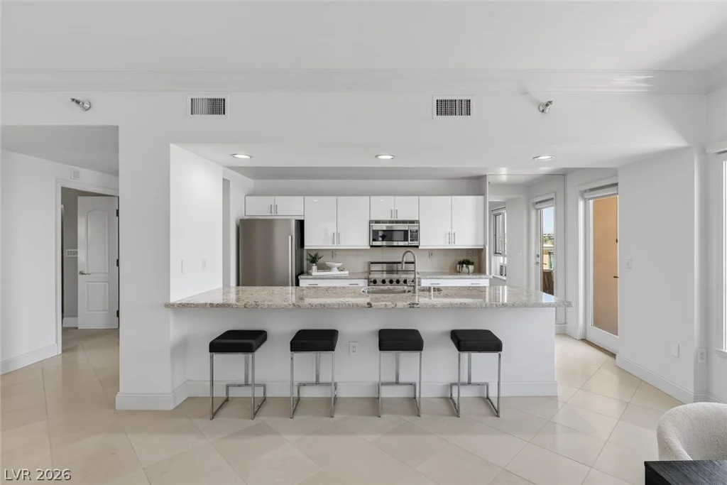 30 Strada Di Villaggio, Henderson, NV 89011